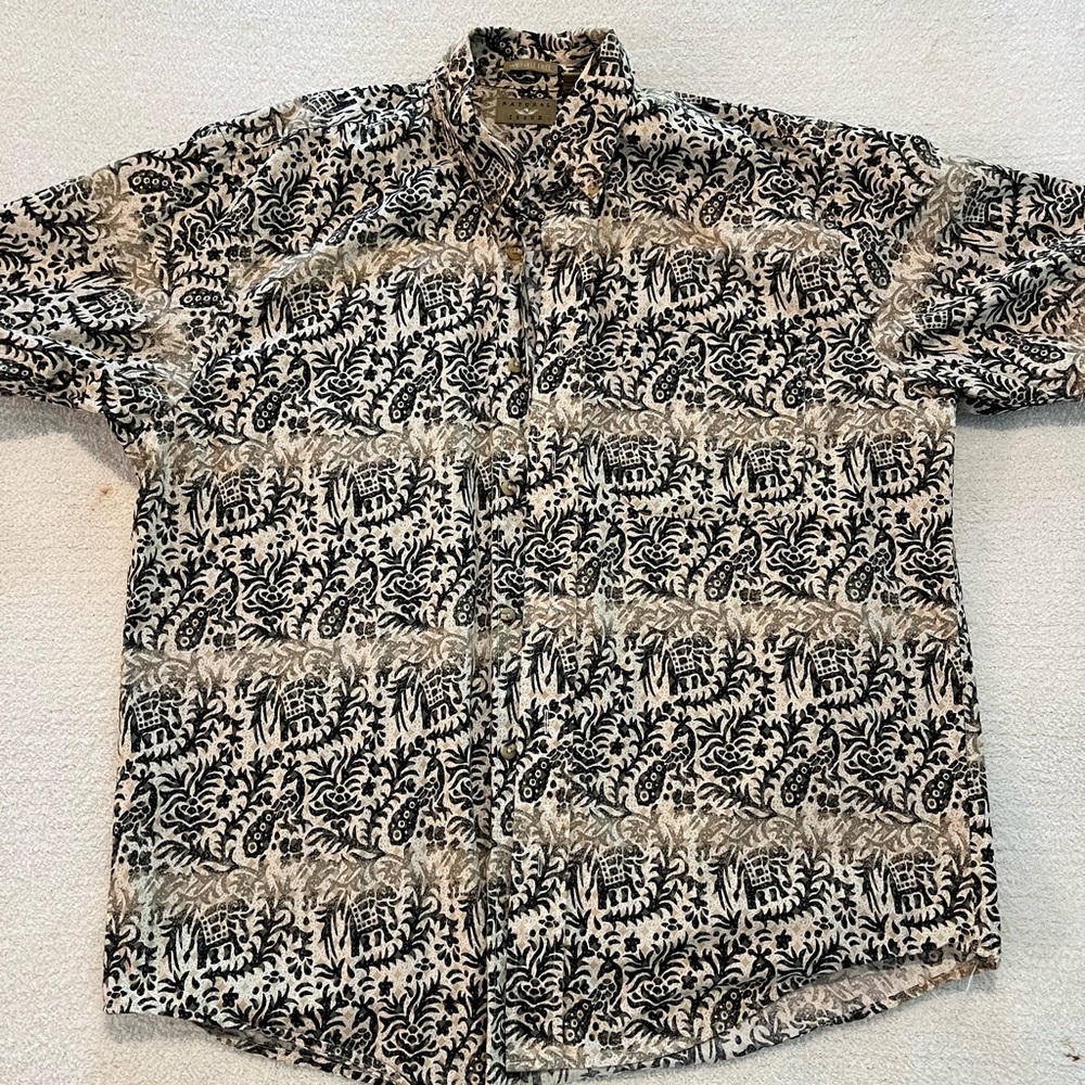 Black and White Casual Button Down Shirt with Paisley Pattern